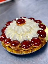 Charger l'image dans la galerie, Gâteau Saint Honoré
