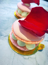 Load image into Gallery viewer, Macaron - Giant Rose
